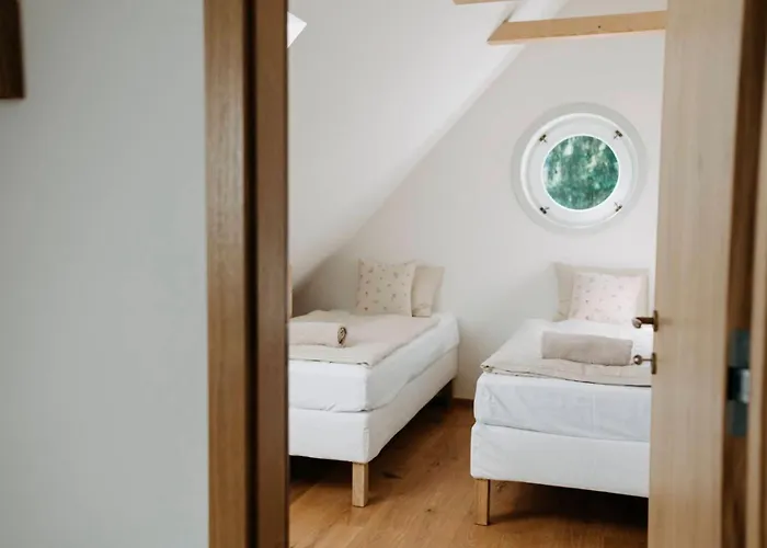 Cizovka * Kněžmost